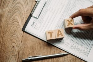 Read more about the article 18 Ways to Reduce Your Tax Bill Legally